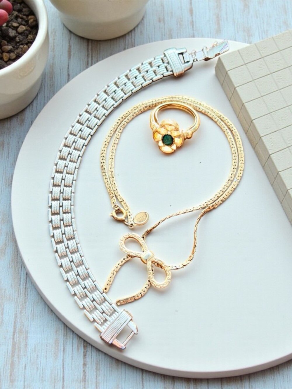 AVON COSTUME JEWELRY SET GOLD TONE NECKLACE, RING CZ 7.5 Silver Color Bracelet